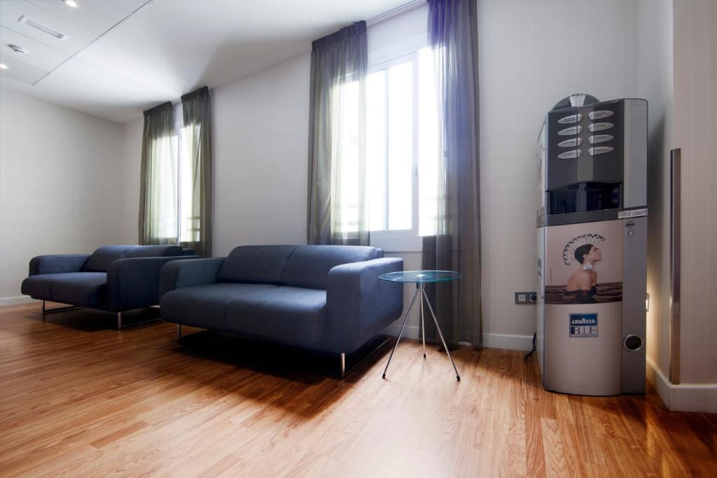 Hostal Bcn Ramblas Barcelona Phòng bức ảnh