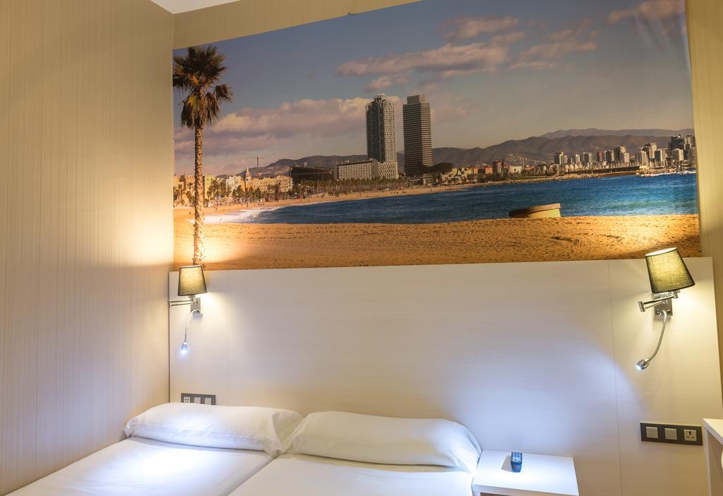 Hostal Bcn Ramblas Barcelona Ngoại thất bức ảnh