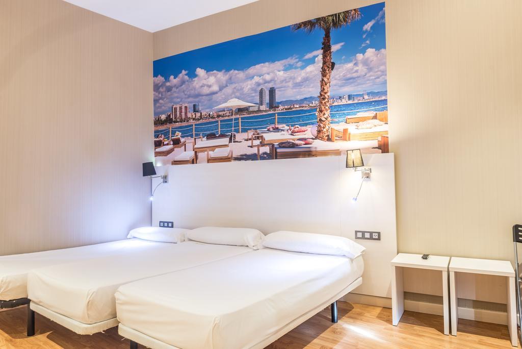 Hostal Bcn Ramblas Barcelona Ngoại thất bức ảnh