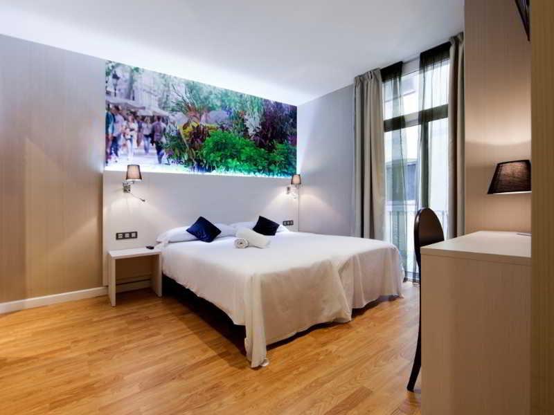 Hostal Bcn Ramblas Barcelona Ngoại thất bức ảnh